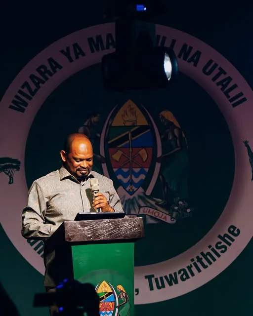 Speaker at a tourism forum